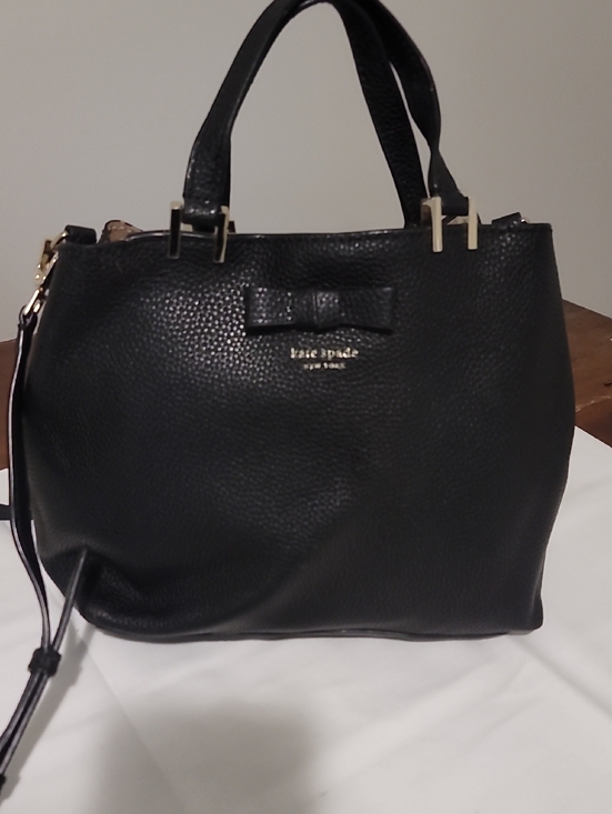 kate spade Handbags - Kate Spade Classic Black Bag